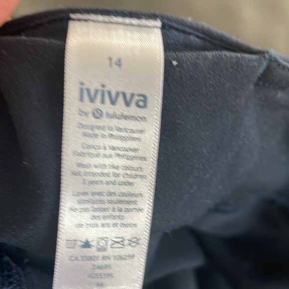 Ivivva full length navy blue leggings size 14 - Picture 3 of 3